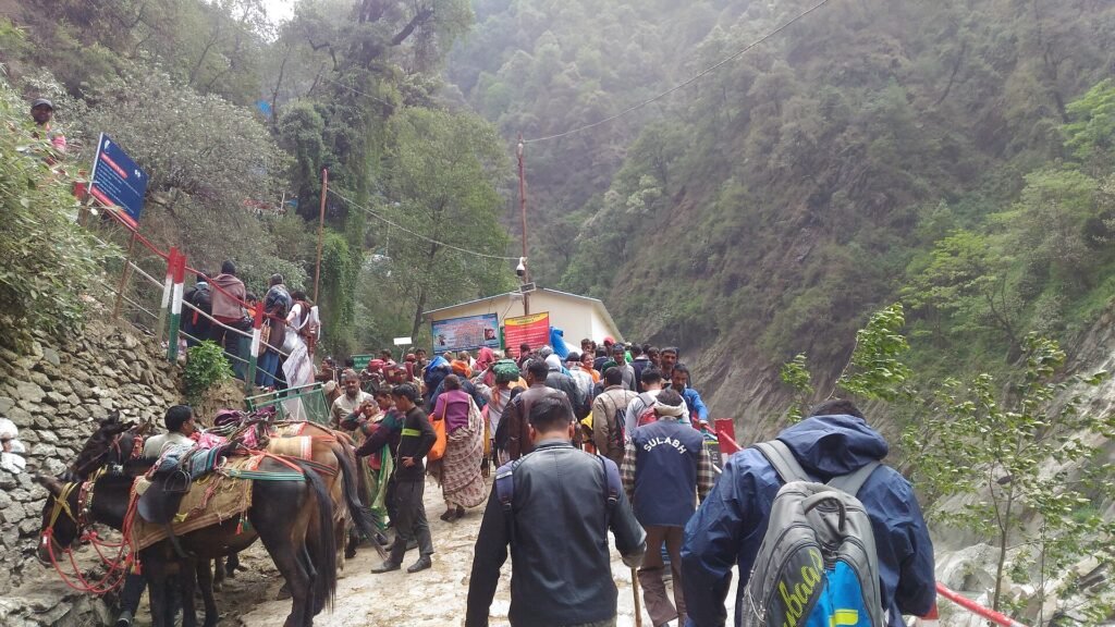 Gaurikund to Kedarnath 16 km trek route checkpoints